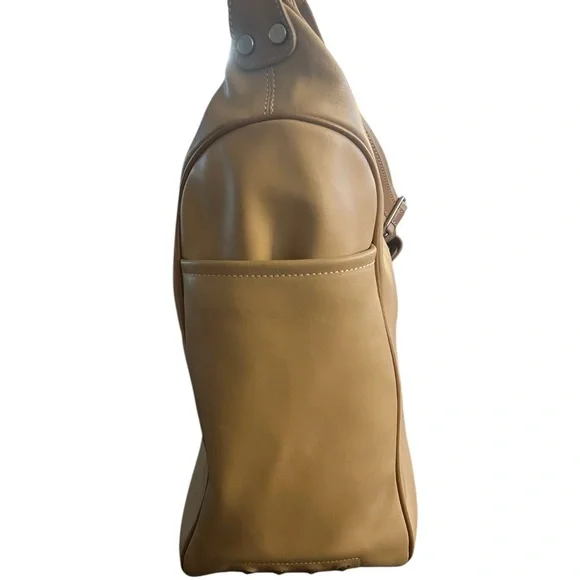 Arcadia Tan Leather Shoulder/ Tote Bag - Picture 4 of 11